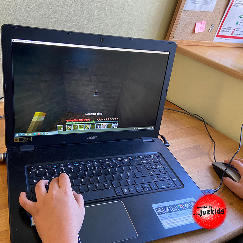 zusammen online spielen . Minecraft Server I . 29. September 2021 . youthkids . ...juzkids* . Jungentag im kujakk . Kinder- und Jugendzentrum in der Reduit Mainz-Kastel