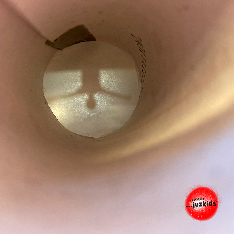 camera obscura . ...schaffen wir das Foto Experiment nachzubauen? . 23. März 2022 . yjk . youthkids . ...juzkids* . Jungengruppe im kujakk . Kinder- und Jugendzentrum in der Reduit Mainz-Kastel