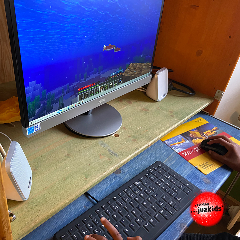 zusammen online spielen . Minecraft Server 1.19 . the wild update . 8. Juni 2022 . yjk . youthkids . ...juzkids* . Jungengruppe im kujakk . Kinder- und Jugendzentrum in der Reduit Mainz-Kastel