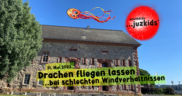 Drachen fliegen lassen . ...bei schlechten WindverhÃ¤ltnissen . 31. Mai 2023 . yjk . youthkids . ...juzkids* . Jungengruppe im kujakk . Kinder- und Jugendzentrum in der Reduit . Mainz-Kastel