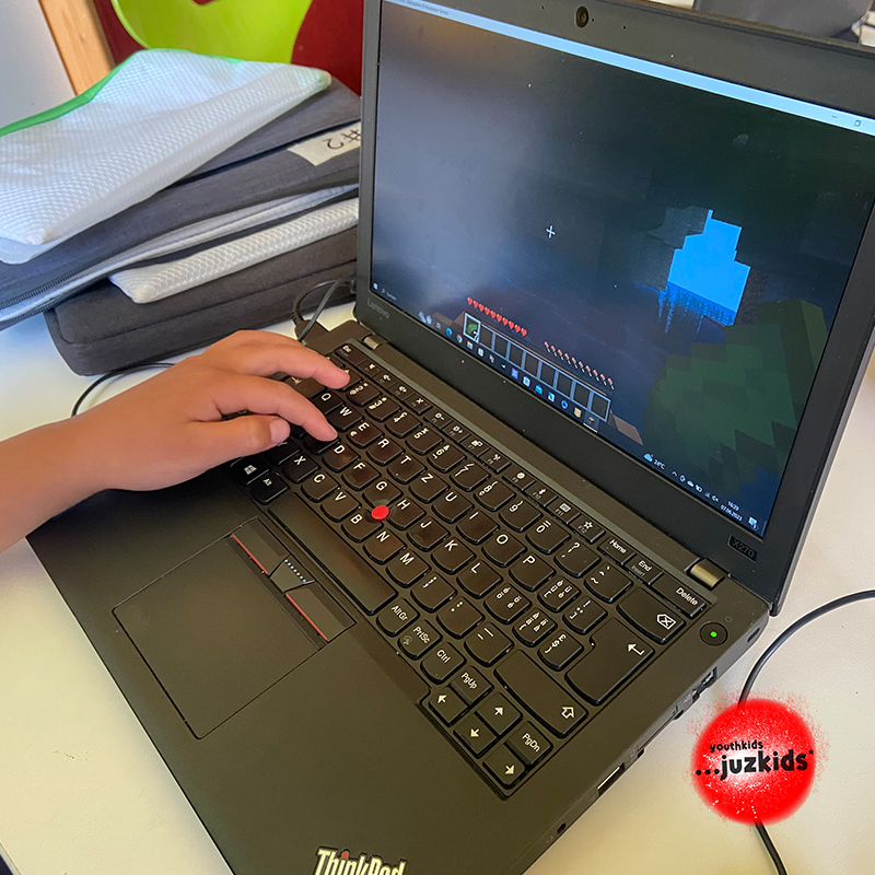 zusammen online spielen . Minecraft Server online . 1.19.4 . 7. Juni 2023 . yjk . youthkids . ...juzkids* . Jungengruppe im kujakk . Kinder- und Jugendzentrum in der Reduit . Mainz-Kastel