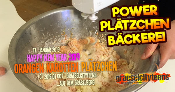 Power Plätzchen Bäckerei . happy new year 2019 . Schwarz Weià Gebäck . graeselcityteens . Stadtteilzentrum Gräselberg . Wiesbaden