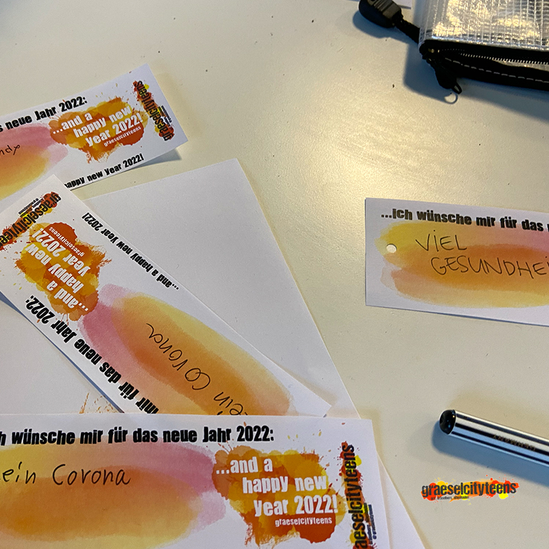 Wünsche für das neue Jahr 2022 . ...welche Wünsche hast du? . 13. Januar 2022 . Kooperationsprojekt . Betreuende Grundschule . gct . graeselcityteens ...auf dem Gräselberg . Stadtteilzentrum Gräselberg . Wiesbaden