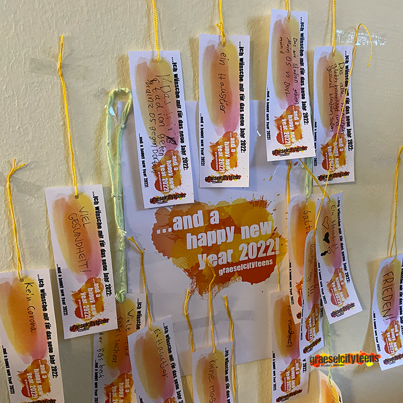 Wünsche für das neue Jahr 2022 . ...welche Wünsche hast du? . 13. Januar 2022 . Kooperationsprojekt . Betreuende Grundschule . gct . graeselcityteens ...auf dem Gräselberg . Stadtteilzentrum Gräselberg . Wiesbaden