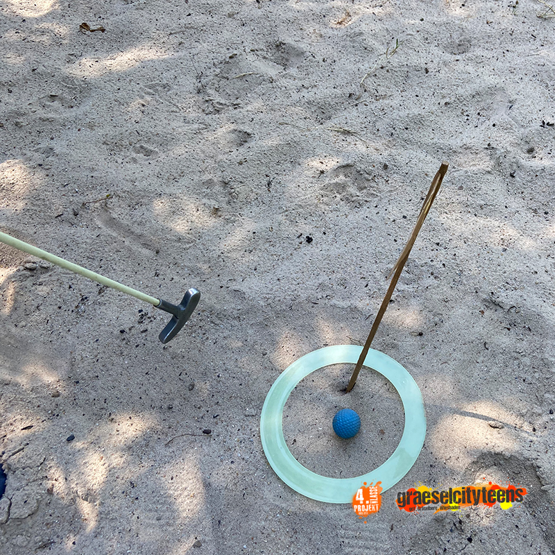 Cross Minigolf . im Garten . 30. Juni 2022 . Kooperationsprojekt . Betreuende Grundschule . gct . graeselcityteens ...auf dem GrÃ¤selberg . Stadtteilzentrum GrÃ¤selberg . Wiesbaden